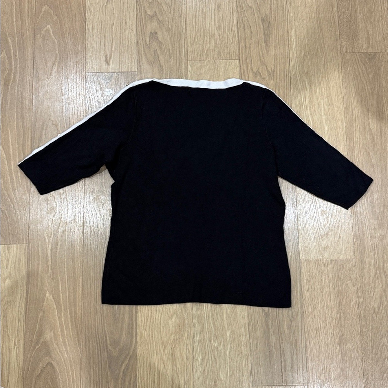Dressbarn Black and White Knit Boat Neck Sweater with Button Detail Size 2XL