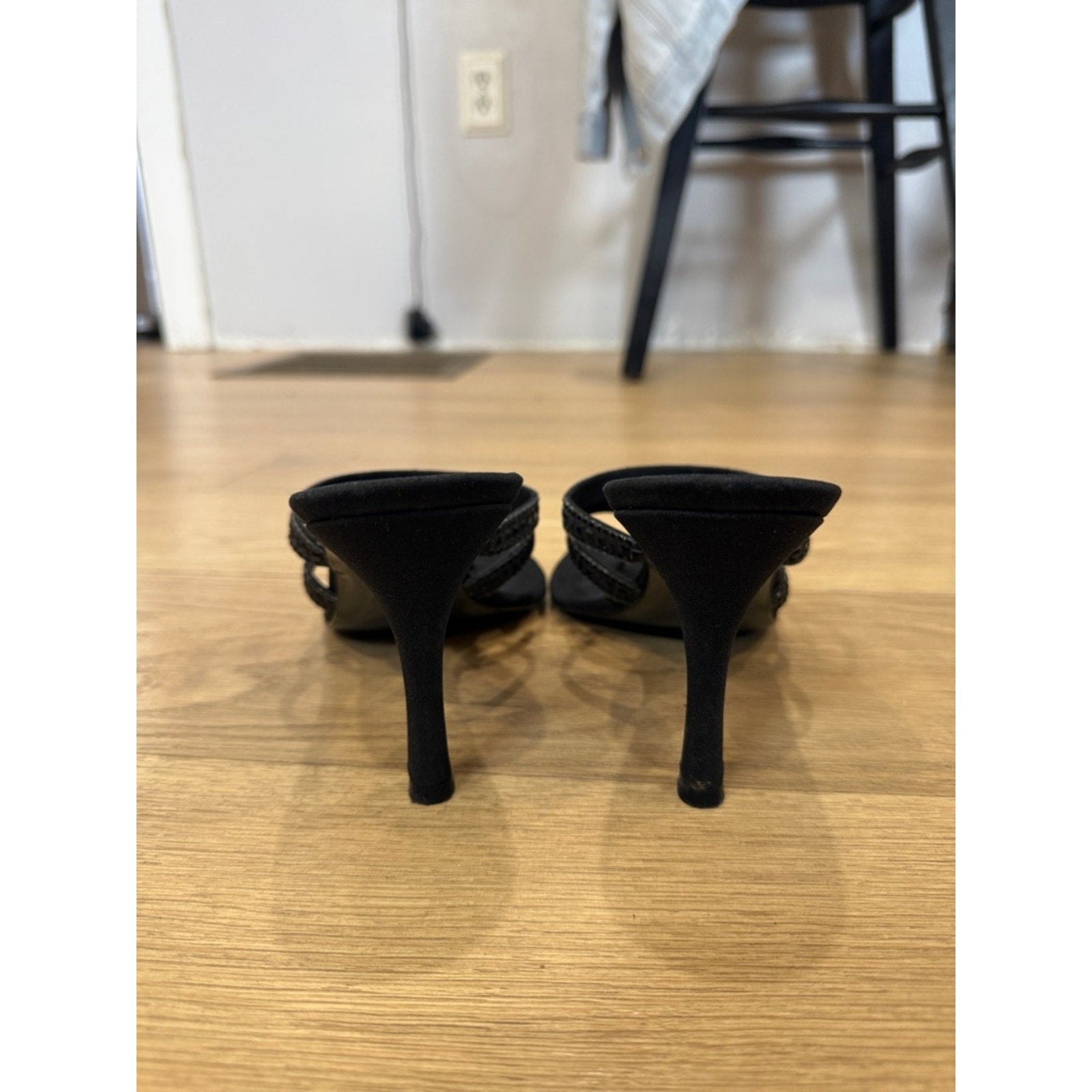 Stuart Weitzman Corona Black Peau Strappy Rhinestone Evening Sandal Heels Sz 9.5