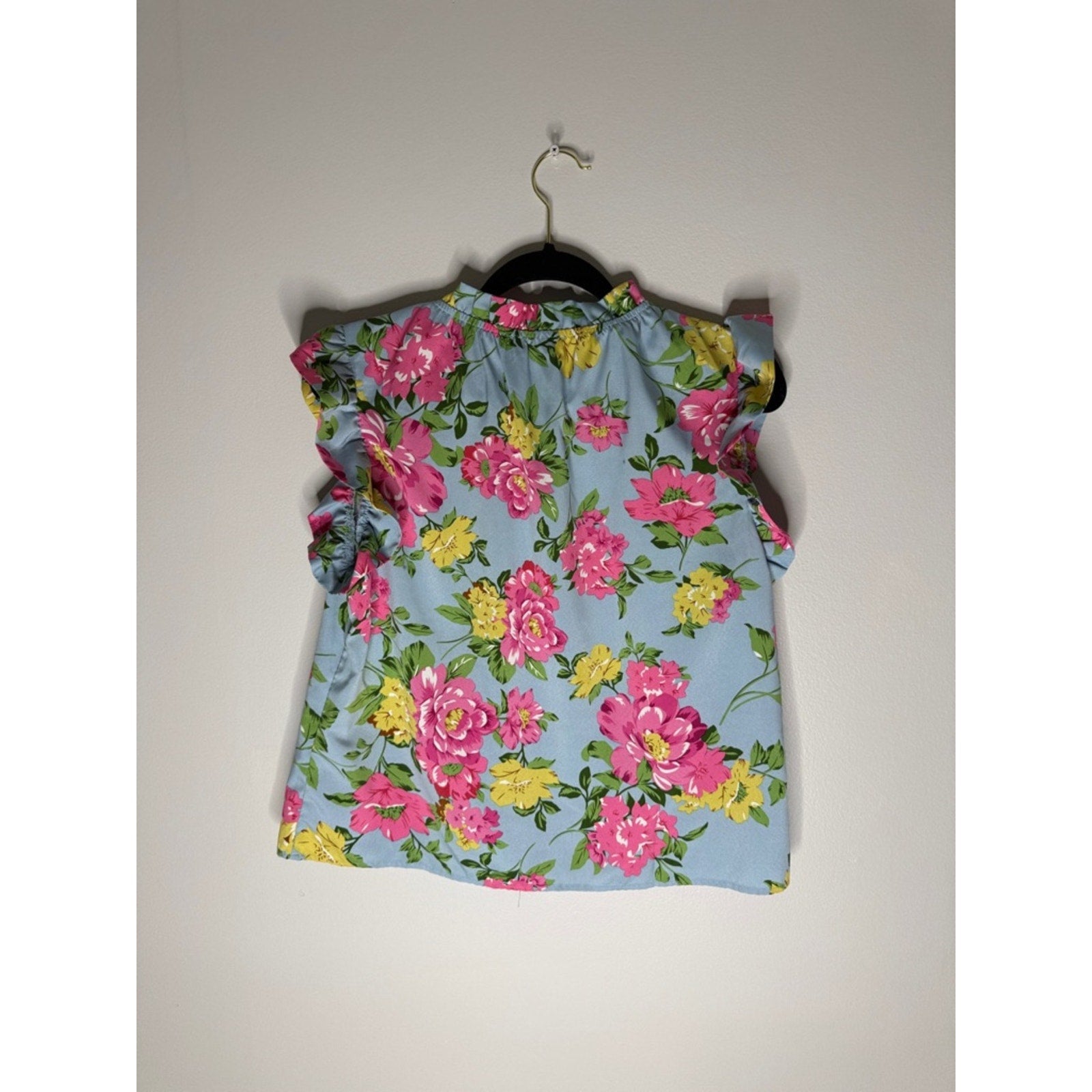 THML Light Blue Floral Ruffle Sleeve Blouse Size Medium