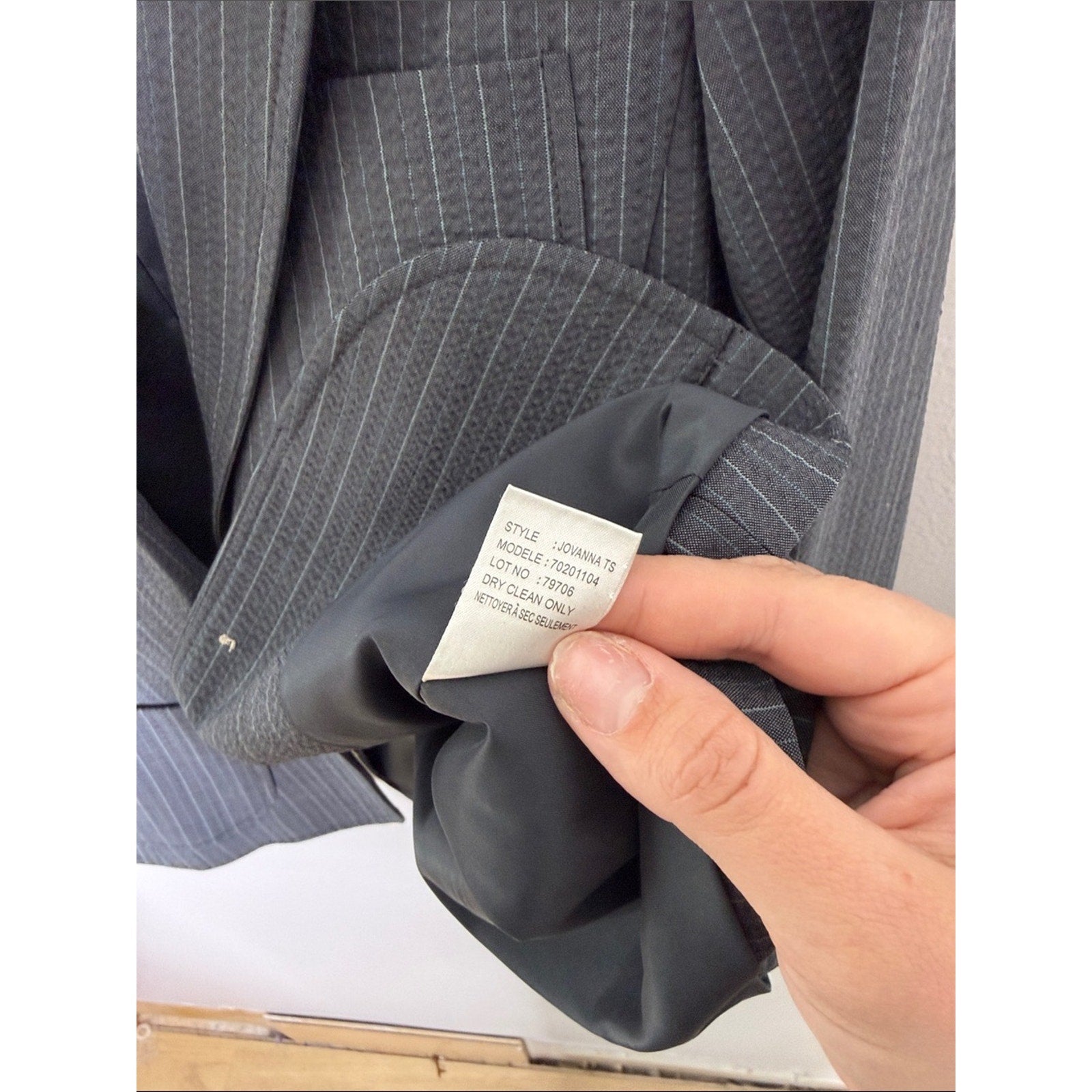 Theory Gray Textured Pinstripe Blazer Size 8