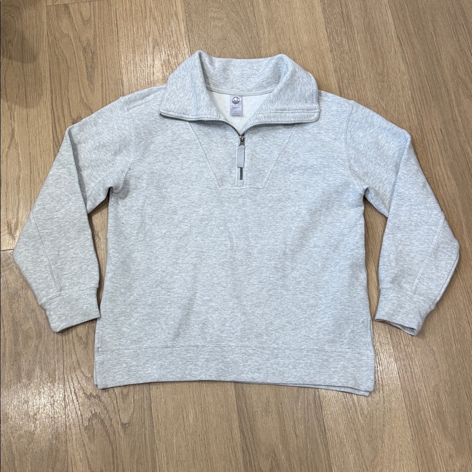 Te Verde Light Gray Quarter-Zip Collared Pullover Size Medium